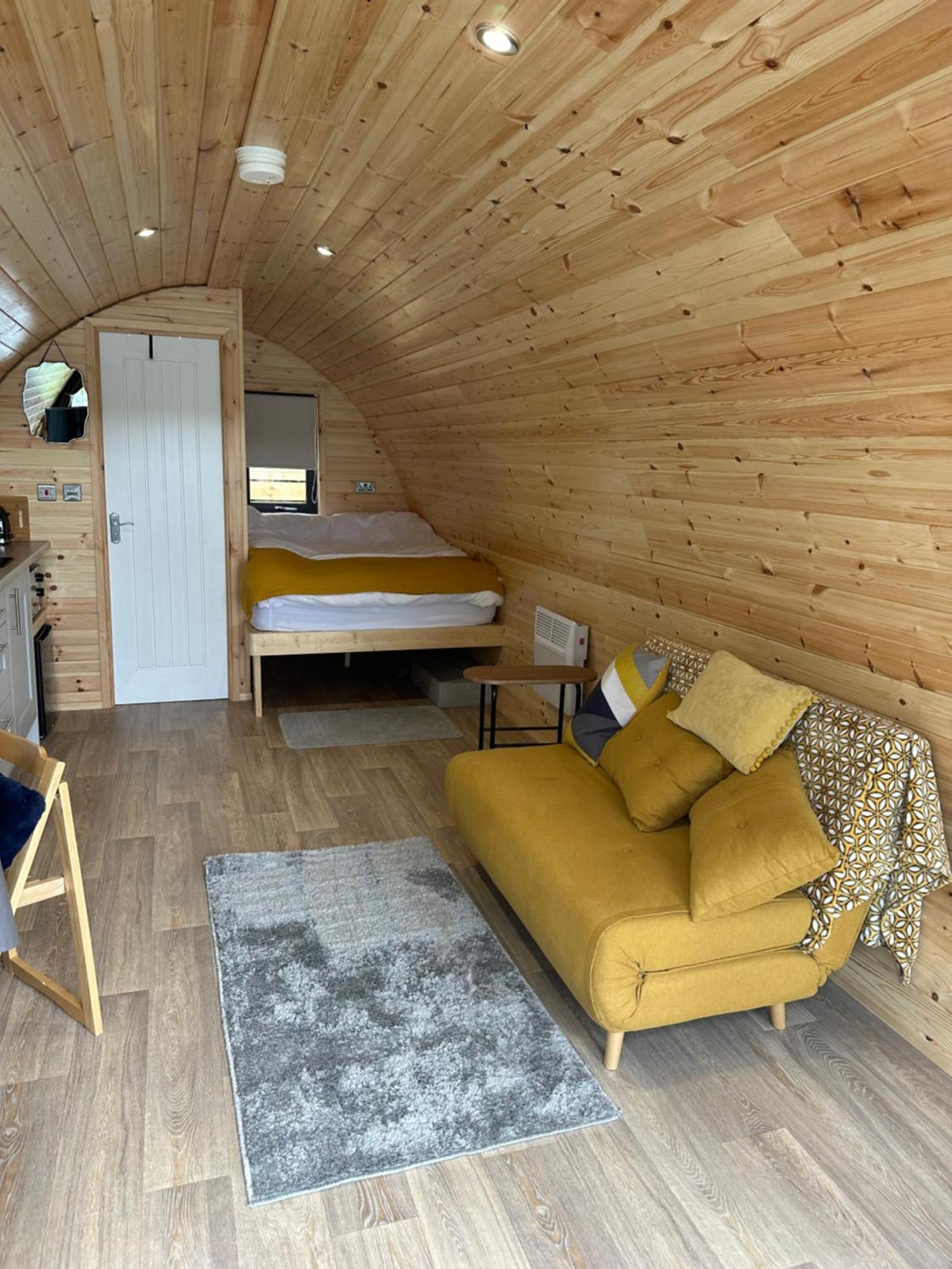 Lochside Lodge Pod Lairg Exterior foto